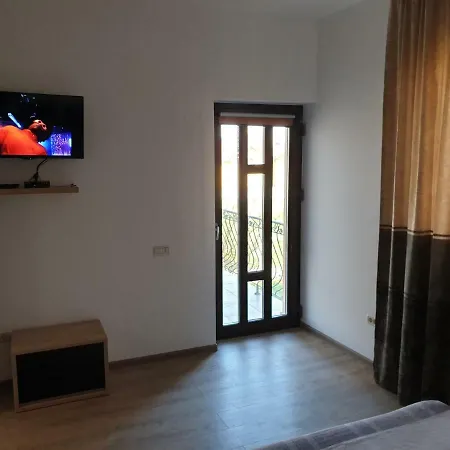 Guest house Vila Corina *